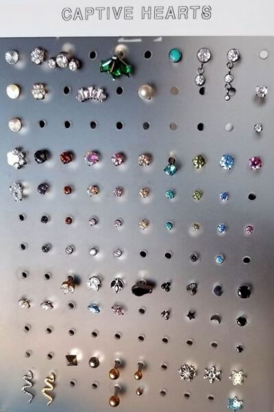 jewel-8-captive-hearts-piercing